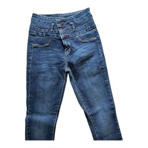 Refuge High Rise Blue Jeans Classic Style